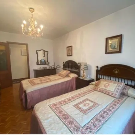 Amplio En Coruna Cerca De Riazor Apartment *