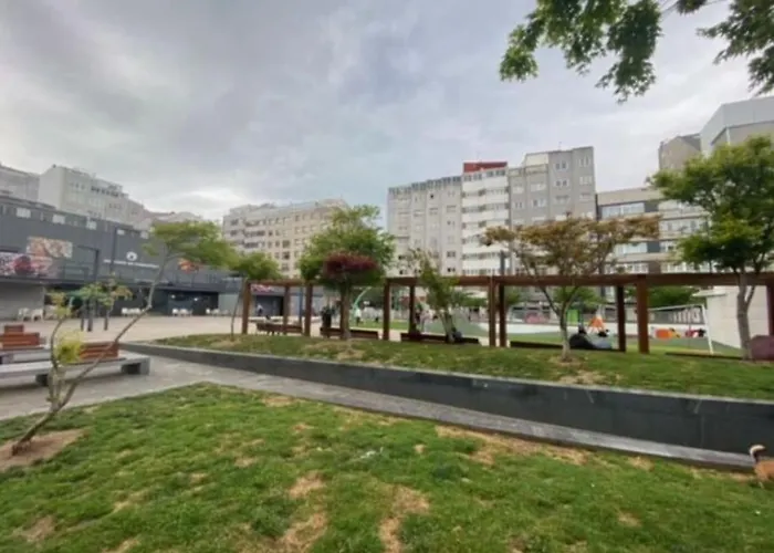 Apartment Amplio En Coruna Cerca De Riazor *