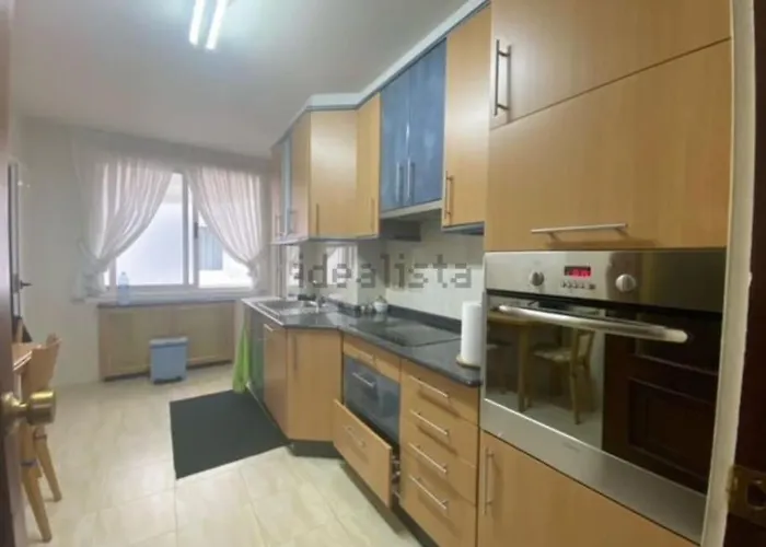 Amplio En Coruna Cerca De Riazor A Coruna