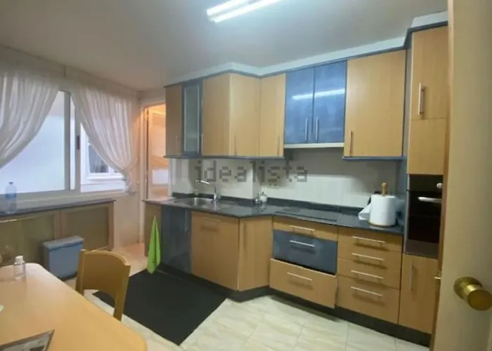 Apartment Amplio En Coruna Cerca De Riazor